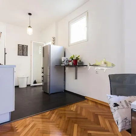 Aloise Apartment In Old Town Center 4* Zadar